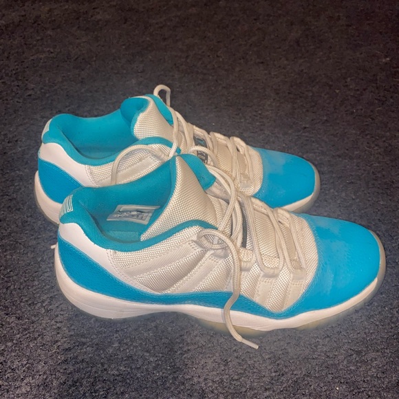 Size 6.5Y- Air Jordan 11 Retro Low 'Aqua Safari’ 2014 - Picture 3 of 4